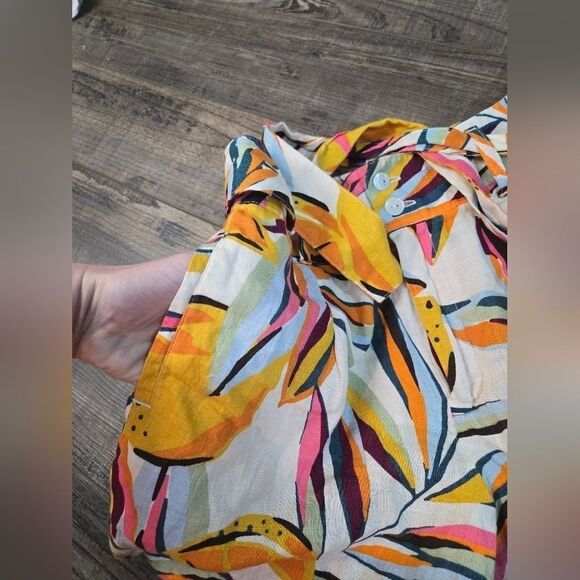 C&C California Linen Very High Waisted Tropical Print Shorts Womens Size Medium - Picture 11 of 12